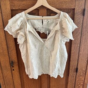 🖤 NWT AE77 (American Eagle Luxe collection) Eyelit Blouse
